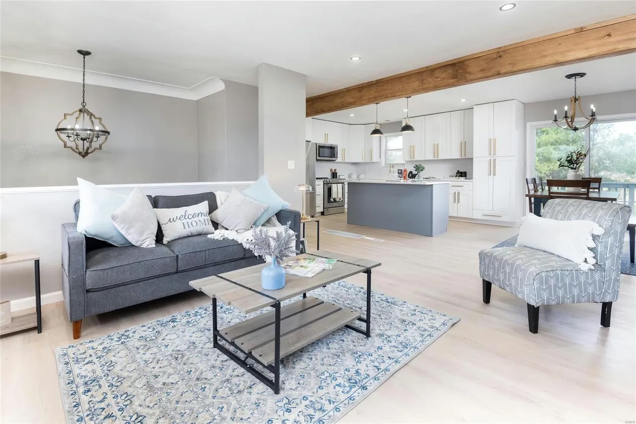 Open-concept main level