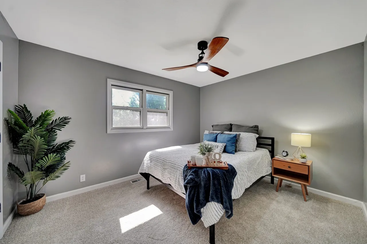 Marketing cover — Welcome to 110 N 28th St